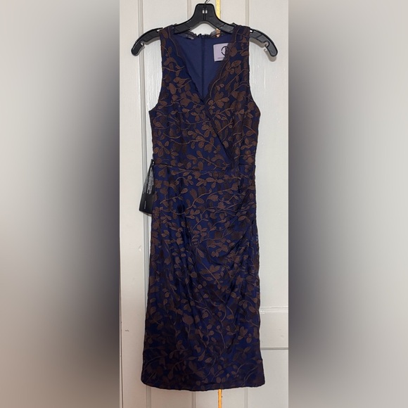 JS Collections DANA SCALLOPED MIDI DRESS - Picture 4 of 6